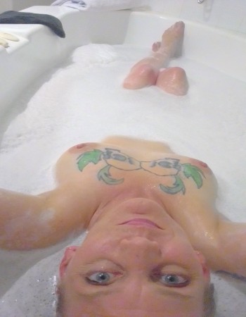 Natalie Beauford Young Female Escort In Victoria